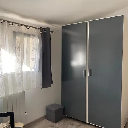 Chez Moon Joli Renove Proche Centre Et Parking Prive Apartment La Tremblade