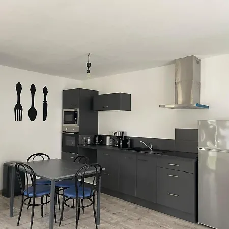 Chez Moon Joli Renove Proche Centre Et Parking Prive Lejlighed *