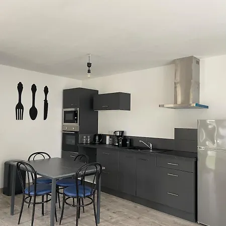 Chez Moon Joli Renove Proche Centre Et Parking Prive * לה טרמבלד