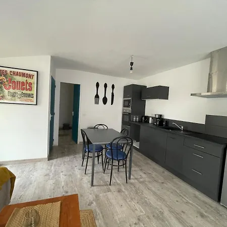 Chez Moon Joli Renove Proche Centre Et Parking Prive Lejlighed *